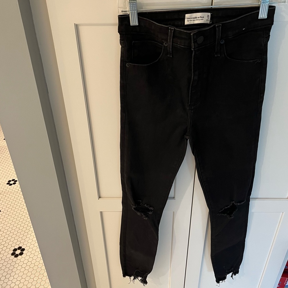 Abercrombie & Fitch High Rise Super Skinny Ankle Jeans, black, size 2R, waist 26